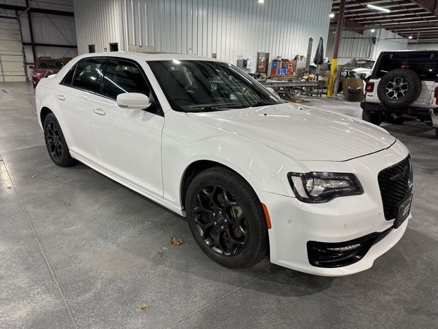 2022 Chrysler 300 300S