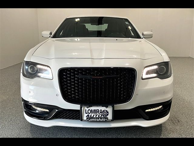 2022 Chrysler 300 300S