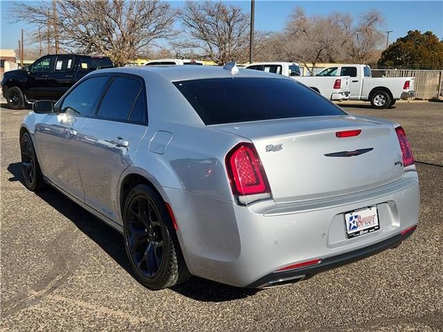 2022 Chrysler 300 300S