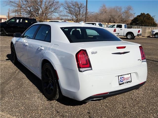 2022 Chrysler 300 300S