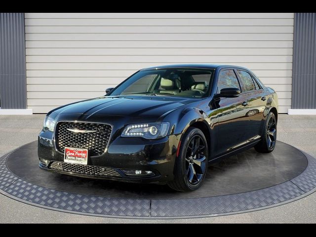 2022 Chrysler 300 300S