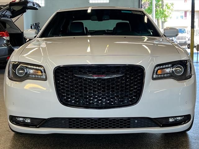 2022 Chrysler 300 300S