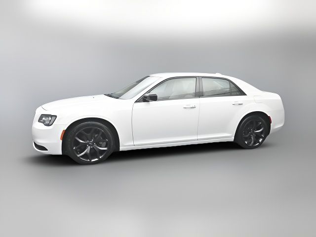 2022 Chrysler 300 Touring