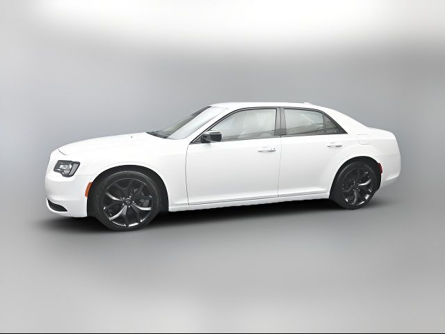 2022 Chrysler 300 Touring