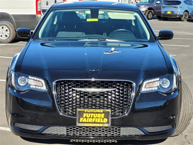 2022 Chrysler 300 Touring