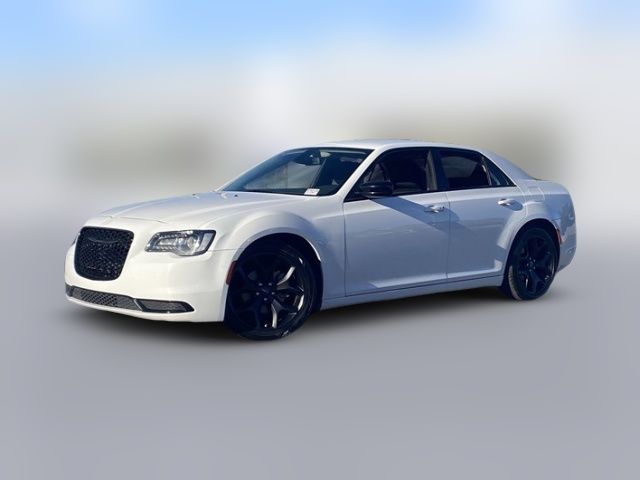 2022 Chrysler 300 Touring
