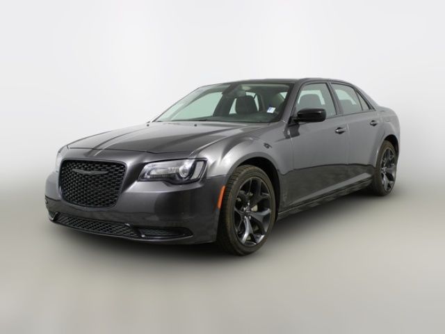 2022 Chrysler 300 Touring