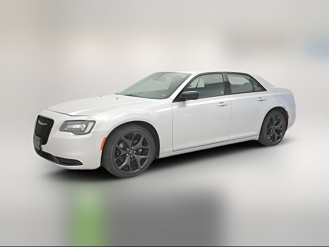 2022 Chrysler 300 Touring