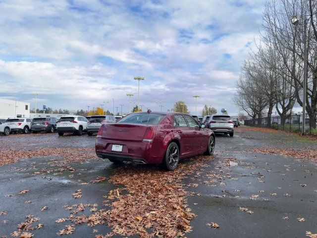 2022 Chrysler 300 Touring