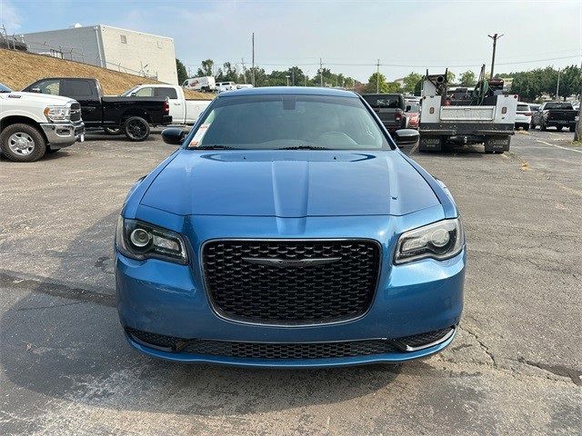 2022 Chrysler 300 Touring