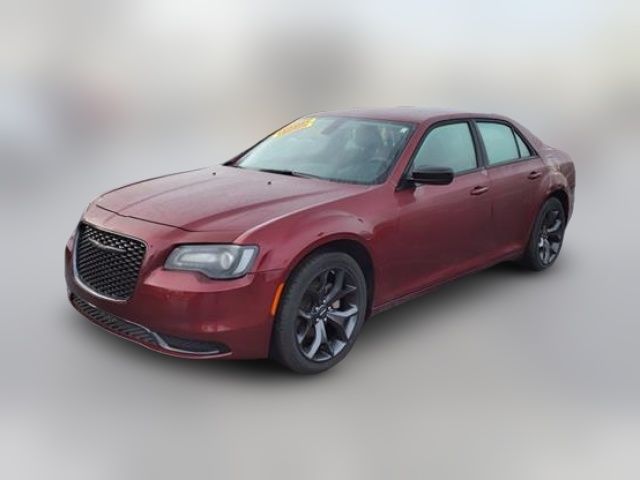 2022 Chrysler 300 Touring