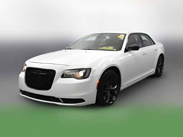 2022 Chrysler 300 Touring