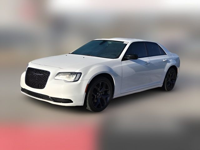 2022 Chrysler 300 Touring