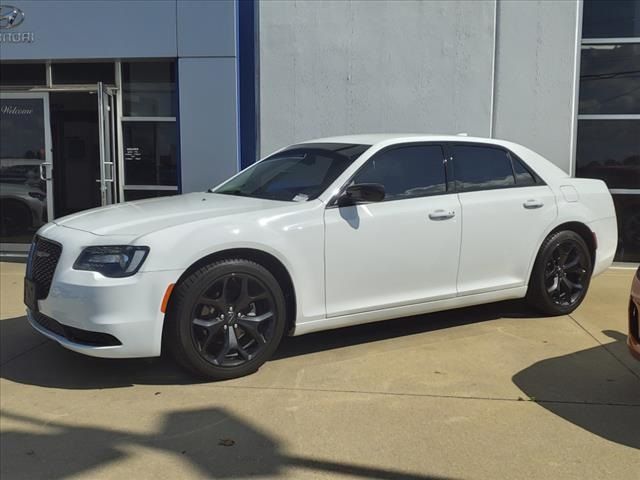 2022 Chrysler 300 Touring