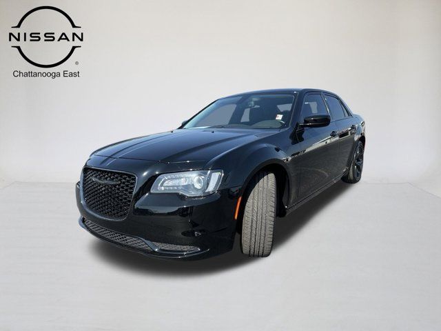 2022 Chrysler 300 Touring