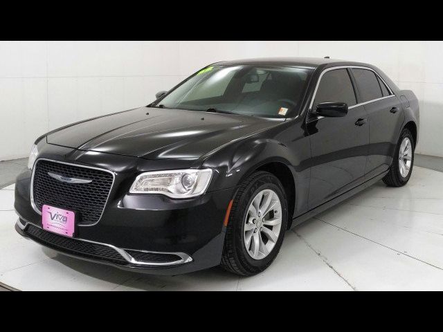 2022 Chrysler 300 Touring