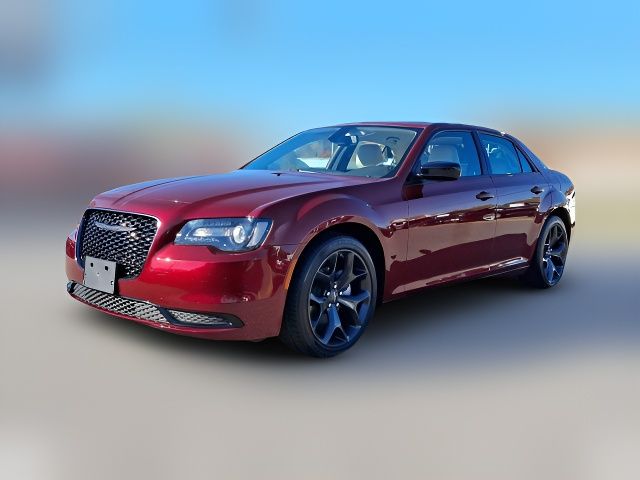 2022 Chrysler 300 Touring