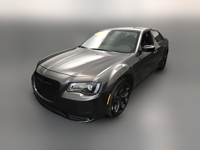 2022 Chrysler 300 Touring