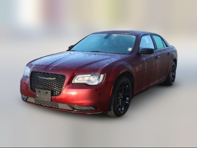 2022 Chrysler 300 Touring