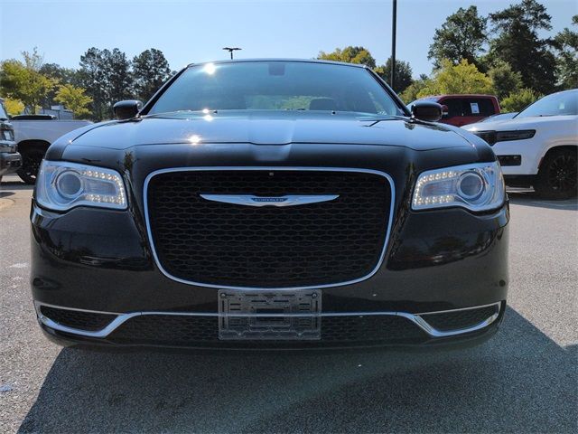 2022 Chrysler 300 Touring