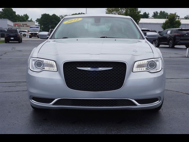 2022 Chrysler 300 Touring