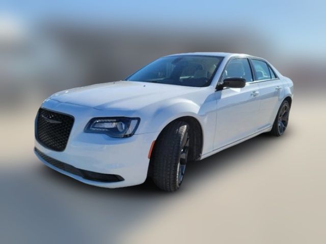 2022 Chrysler 300 Touring