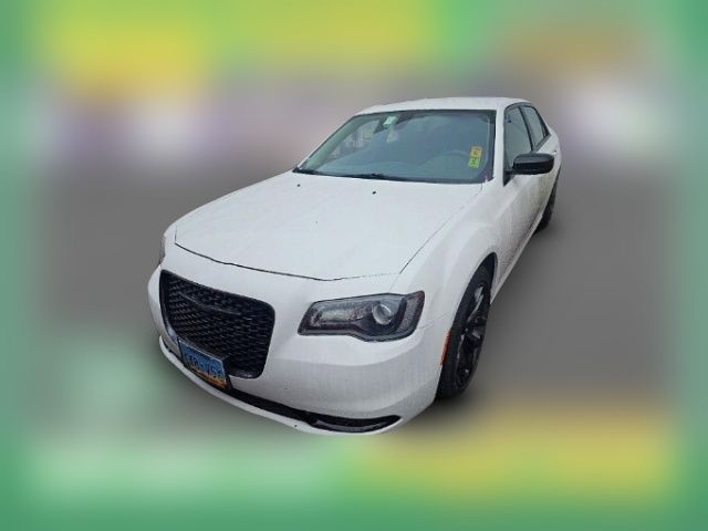 2022 Chrysler 300 Touring