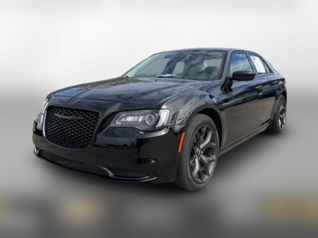 2022 Chrysler 300 Touring