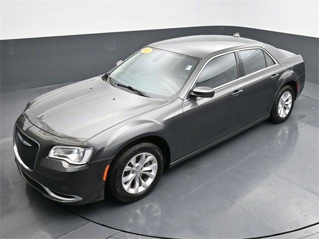 2022 Chrysler 300 Touring