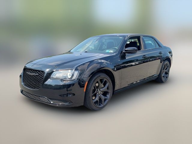 2022 Chrysler 300 Touring