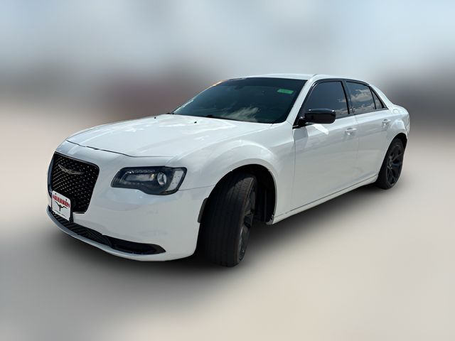 2022 Chrysler 300 Touring