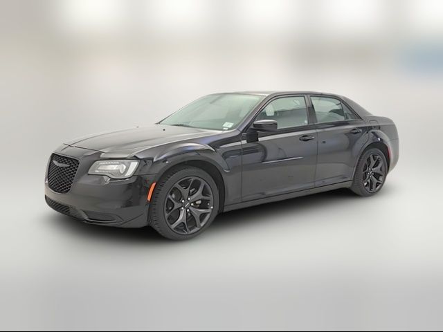 2022 Chrysler 300 Touring