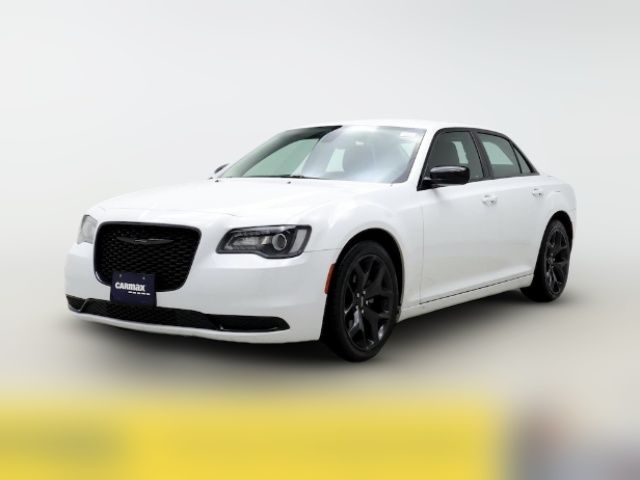 2022 Chrysler 300 Touring