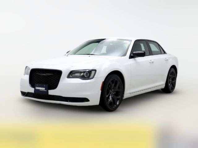 2022 Chrysler 300 Touring