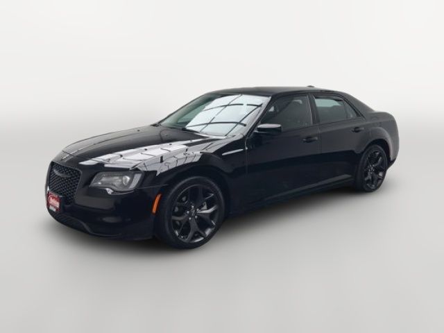 2022 Chrysler 300 Touring