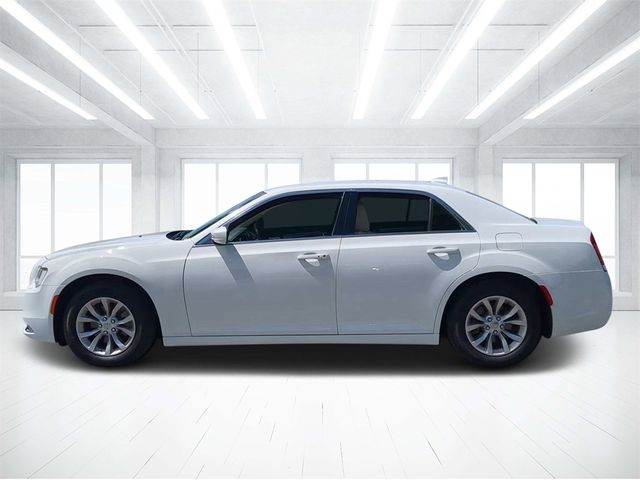 2022 Chrysler 300 Touring