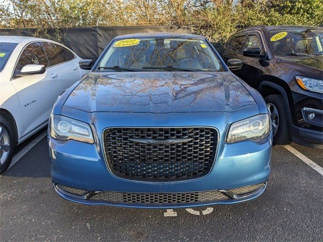 2022 Chrysler 300 Touring