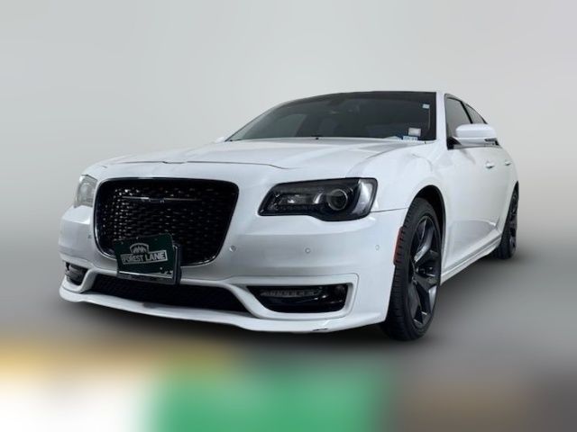 2022 Chrysler 300 Touring L