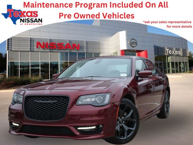 2022 Chrysler 300 Touring L