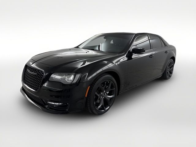 2022 Chrysler 300 Touring L