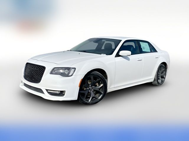 2022 Chrysler 300 300 Touring L