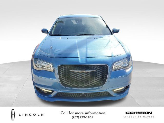 2022 Chrysler 300 Touring L