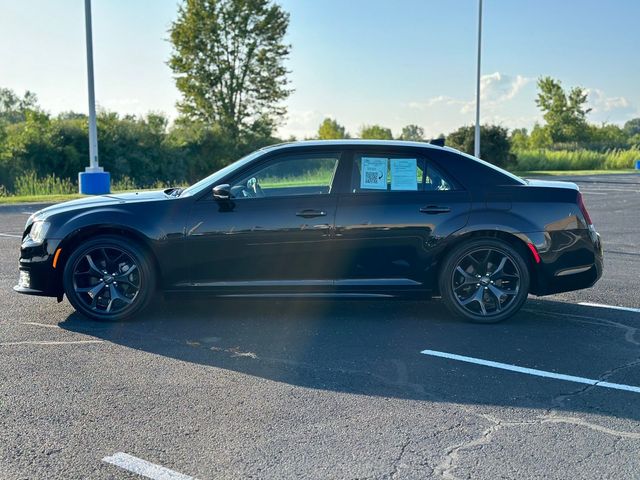 2022 Chrysler 300 300 Touring L