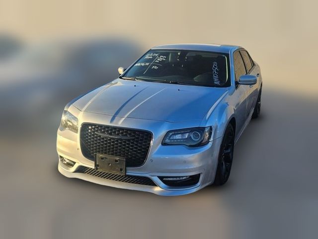 2022 Chrysler 300 Touring L