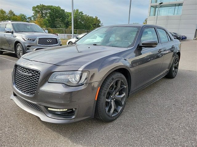 2022 Chrysler 300 Touring L