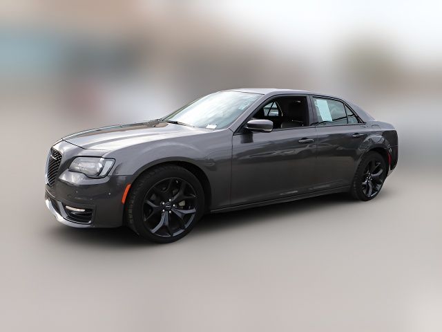 2022 Chrysler 300 Touring L