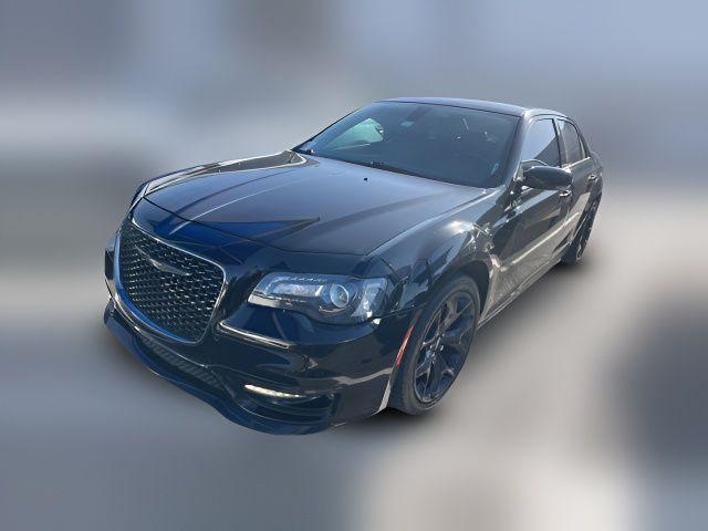 2022 Chrysler 300 Touring L