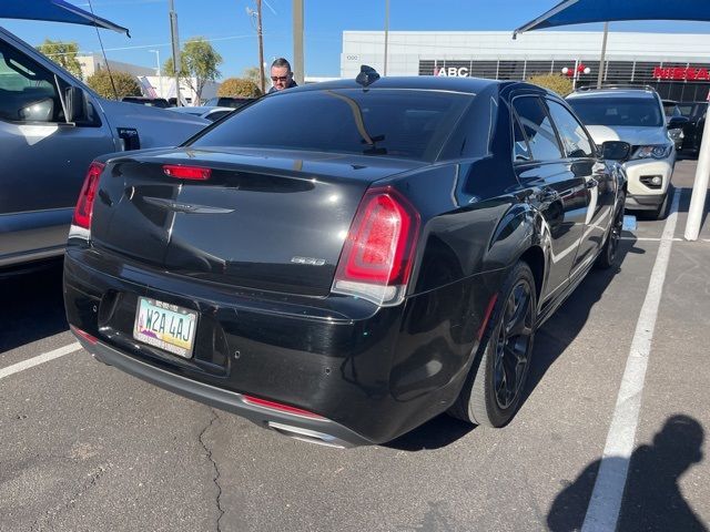 2022 Chrysler 300 Touring L