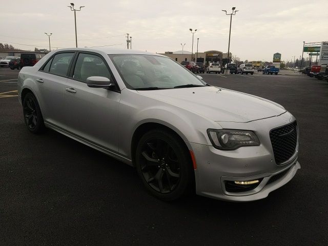 2022 Chrysler 300 300 Touring L