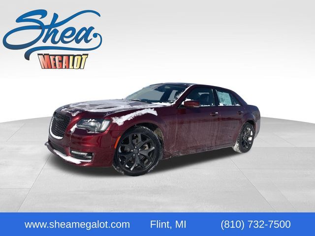 2022 Chrysler 300 300 Touring L